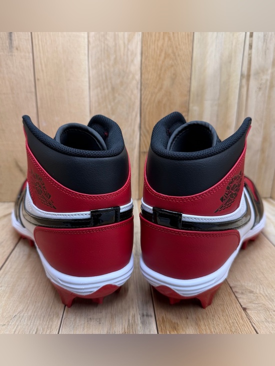 Nike Air Jordan 1 Mid Patent Leather Bred Football Cleat Men 11.5 New FJ6805-601 main image 4
